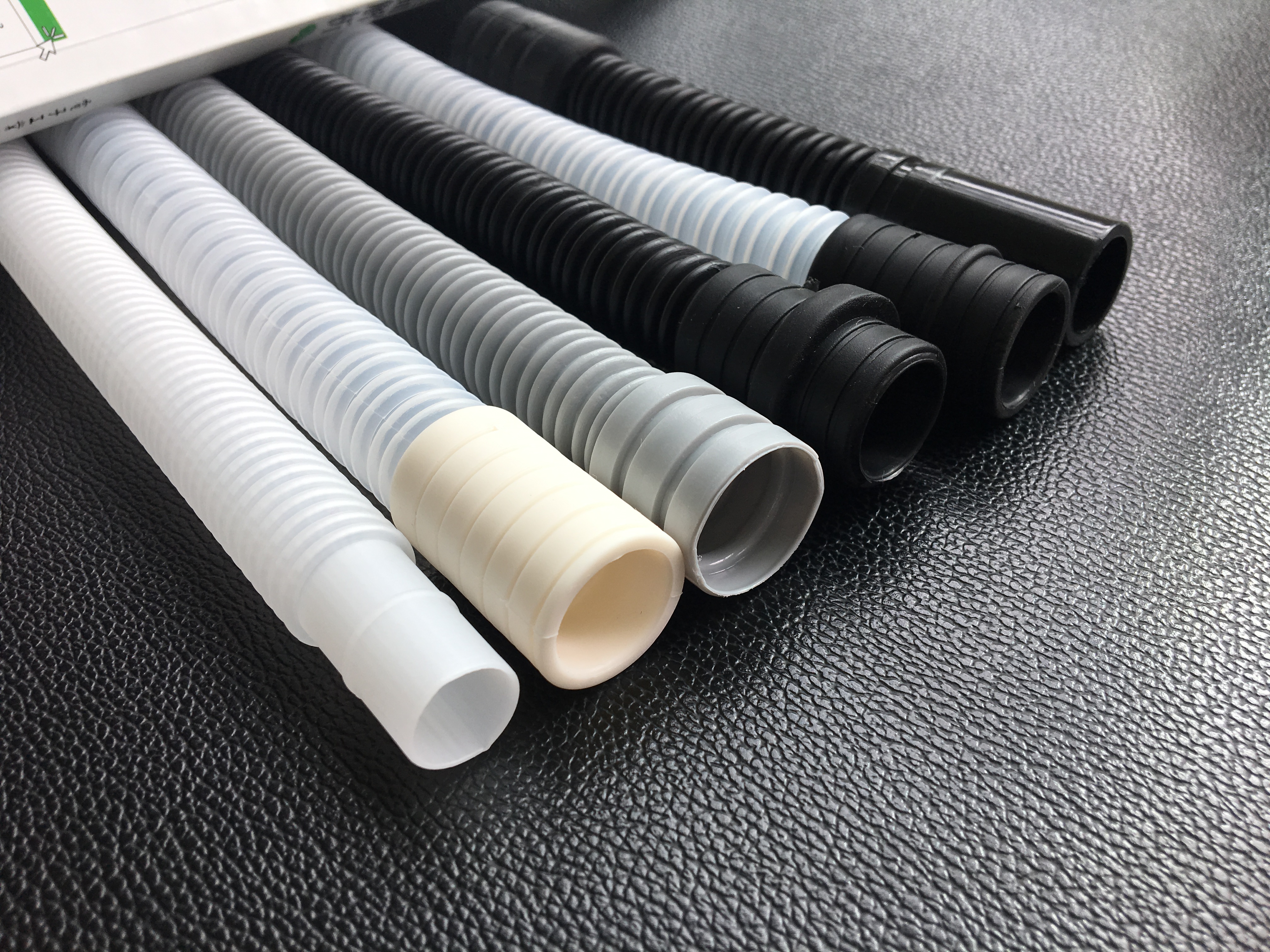 波紋管如何辨別是不是用阻燃塑料做的?