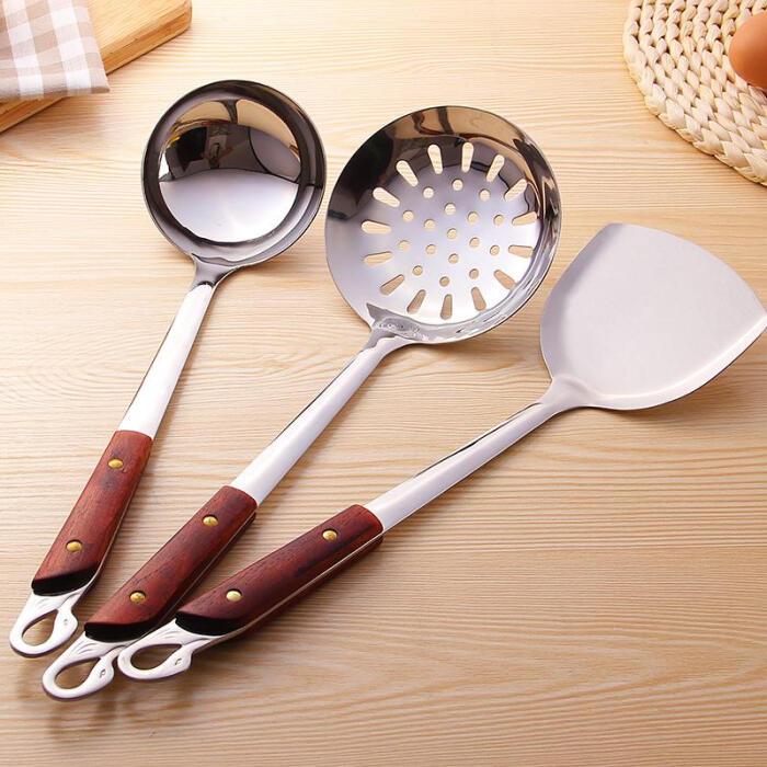 簡介尼龍材料廚具的利與弊